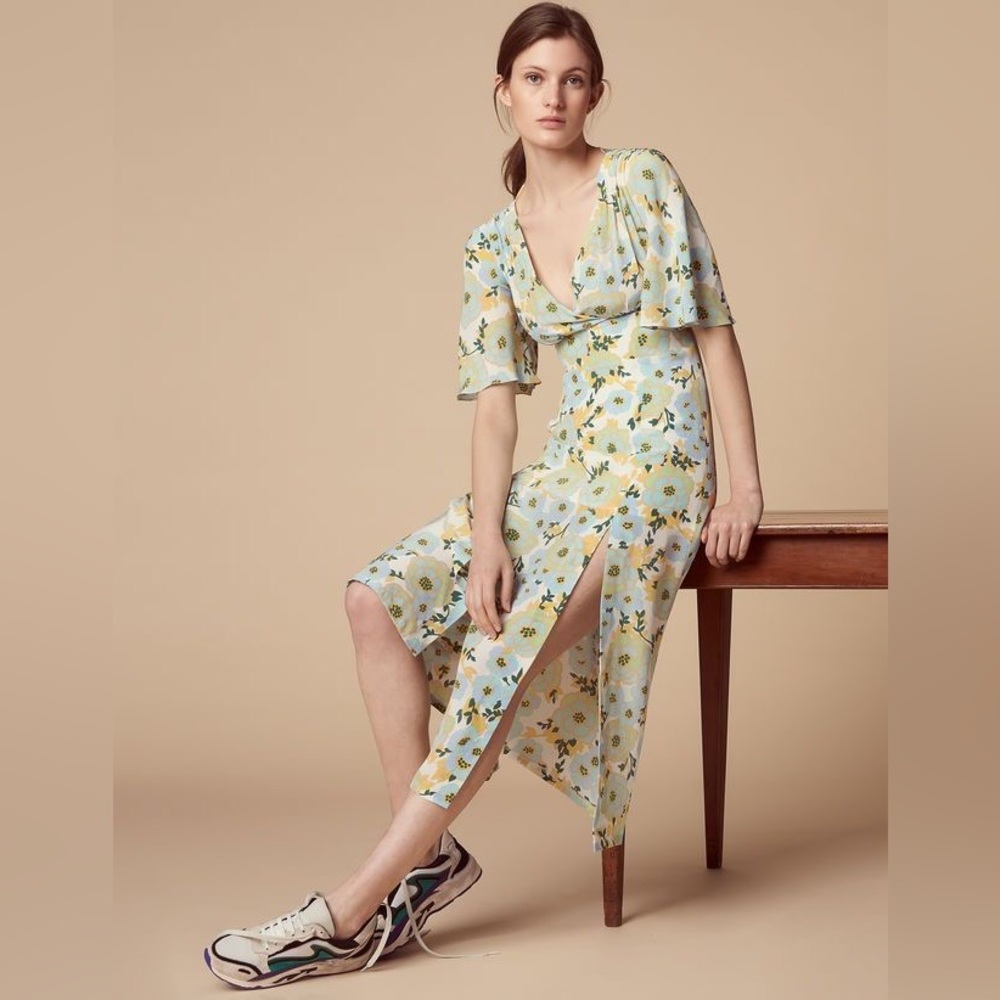 Sandro dress great condition.